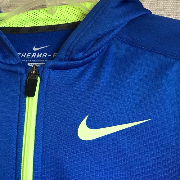 Boys Nike KO 3.0 Therma Fit Full Zip Hoodie - Picture 2 of 4